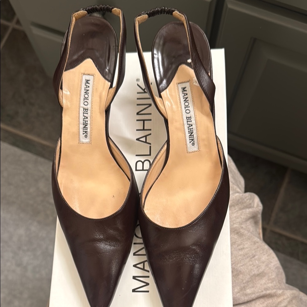 Manolo Blahnik Women's Brown Slingback Shoes
